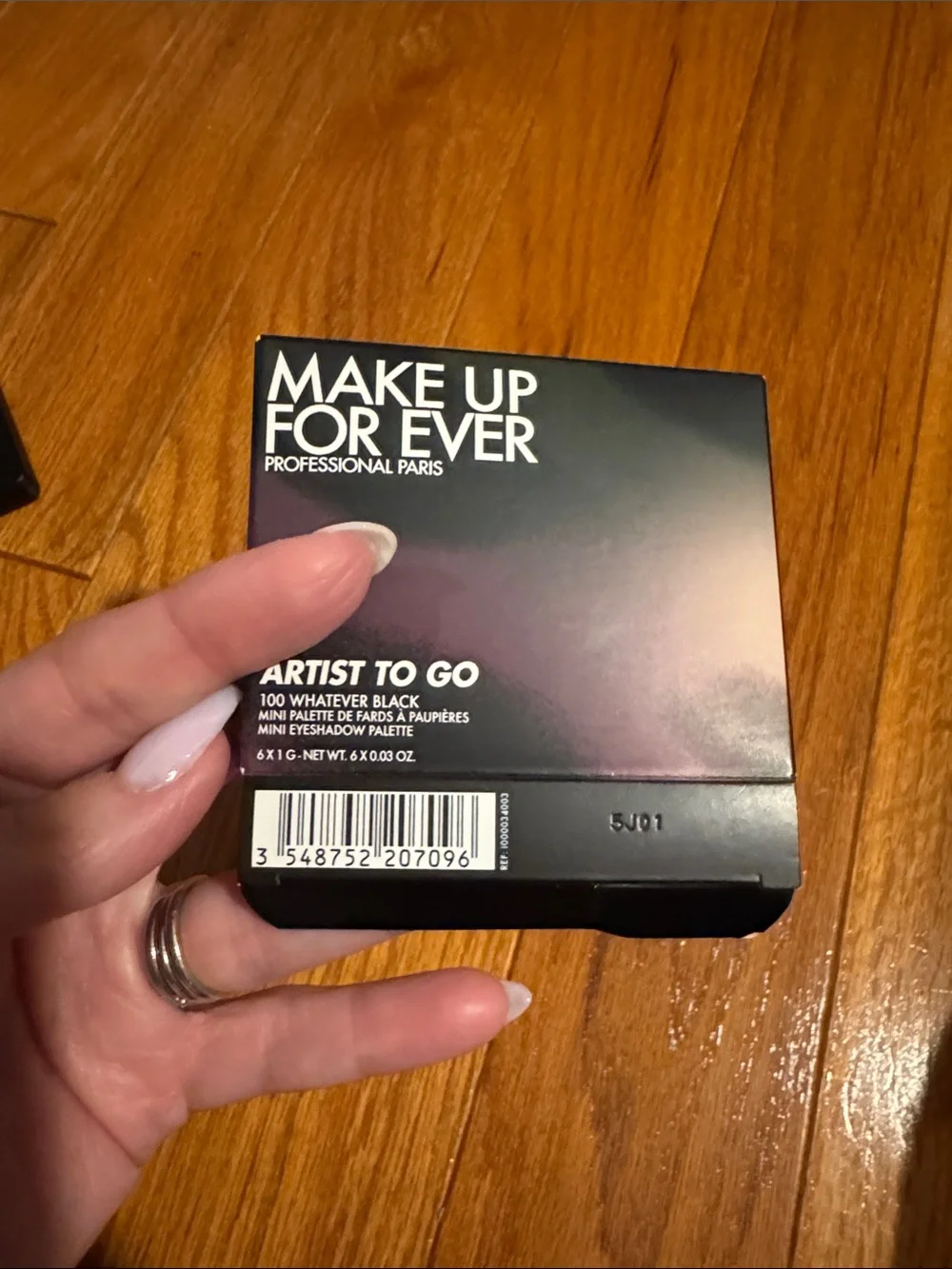 Makeup Forever eyeshadow palette